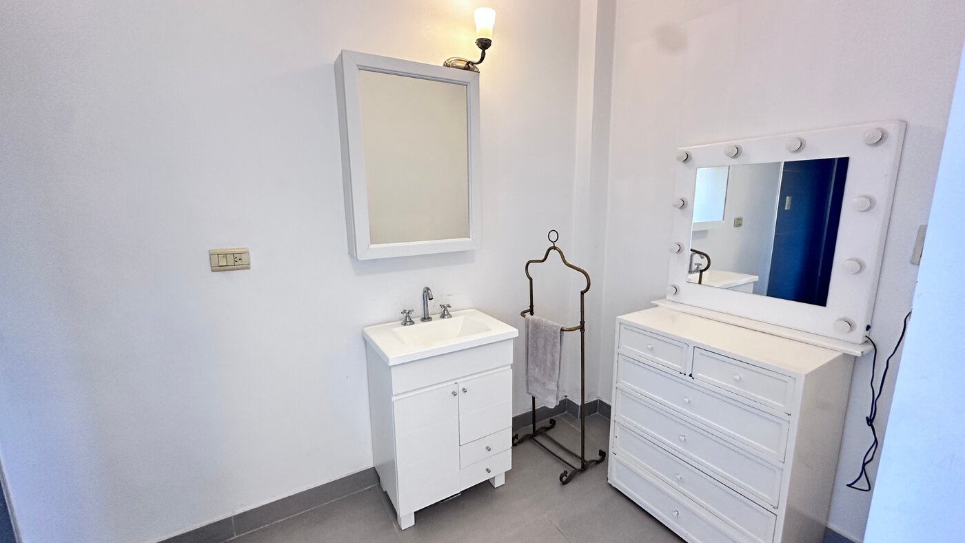 Baño renovado con ducha