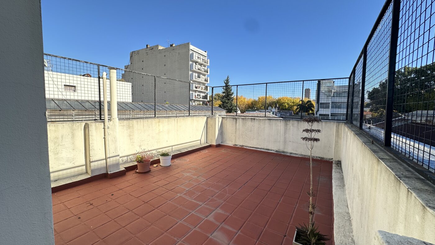 Terraza con vista al barrio